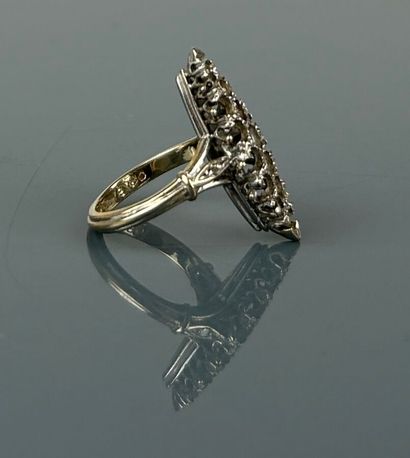 Marquise ring setting in 750°/°° white gold,...