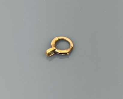 Lobster clasp in 750°/°° yellow gold
Gross...