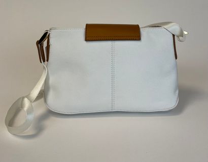 MAC DOUGLAS
Sac à main en tissu blanc et...