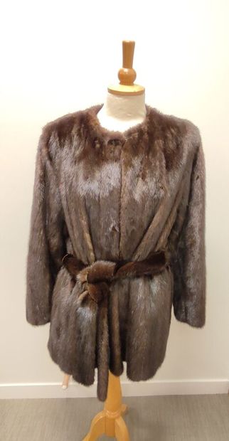 NOEWA
Manteau trois quart en vison, sans...