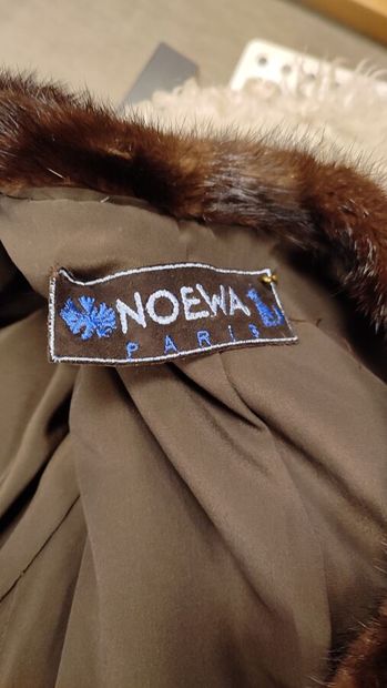 NOEWA
Manteau trois quart en vison, sans...