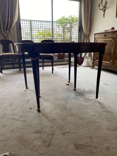 Table de salle à manger ovale en acajou et...