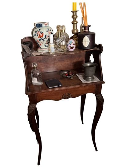 Natural wood side table, curved base decorated...