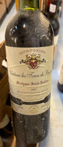 Ensemble de 26 bouteilles de Bordeaux comprenant...
