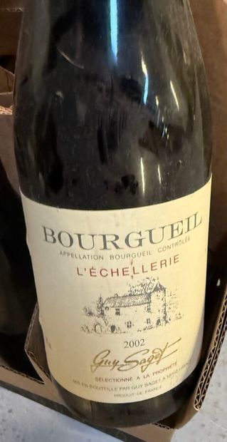 Ensemble de 31 bouteilles de vins rouges...