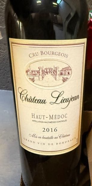 Ensemble de 26 bouteilles de Bordeaux comprenant...