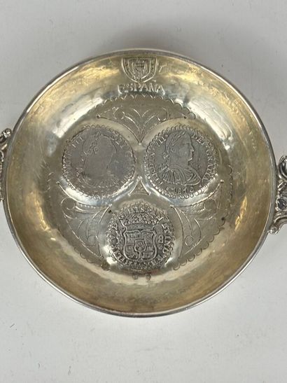 Deux écuelles à oreilles en argent 925 °/°°...