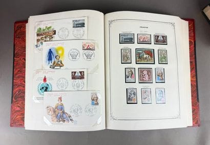 FRANCE 
2 Albums de Timbres-Poste, Edition...