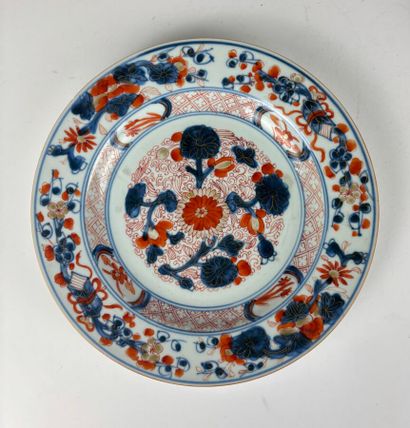 JAPON ou SAMSON
Deux assiettes, deux vases...