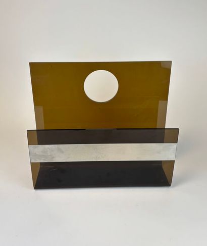 In the style of Michel Dumas for ROCHE BOBOIS...