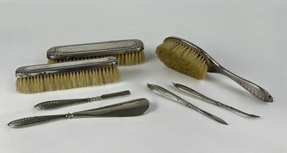 Nécessaire de toilette en argent fourré 925°/°°...