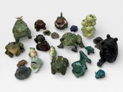 MANNETTE GRENOUILLES 
Collections de grenouilles...