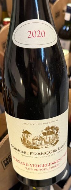 Ensemble de 32 bouteilles de vins rouges...