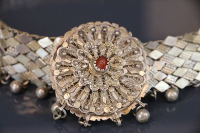 TURQUIE, XXème
Ceinture de mariée en argent...
