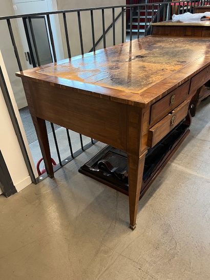 Veneered flat desk opening with three drawers...