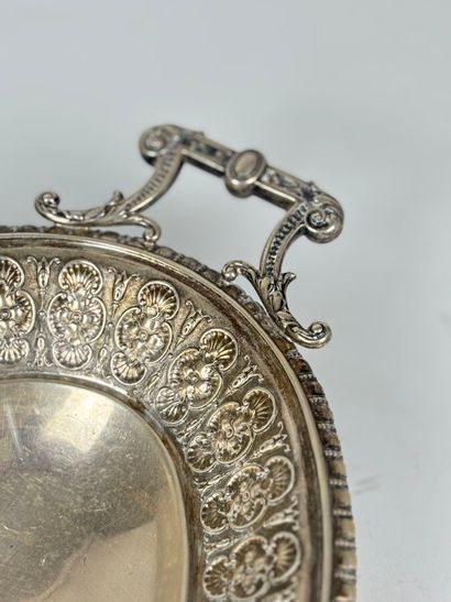Corbeille à pain en argent 900°/°° à deux...