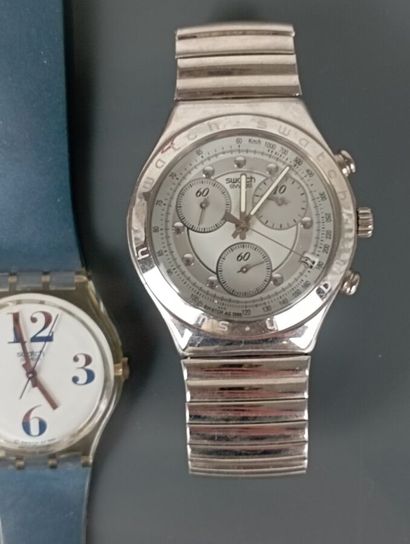 SWATCH
Lot de sept montres quartz comprenant...