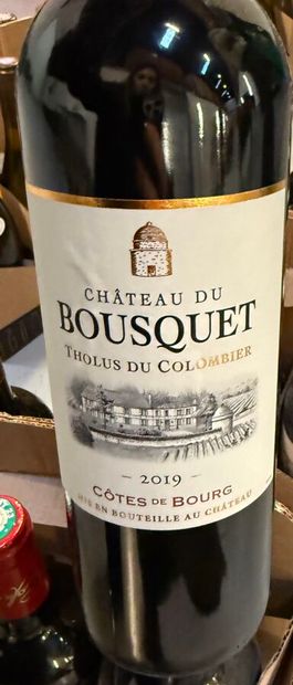Ensemble de 42 bouteilles de vins rouges...