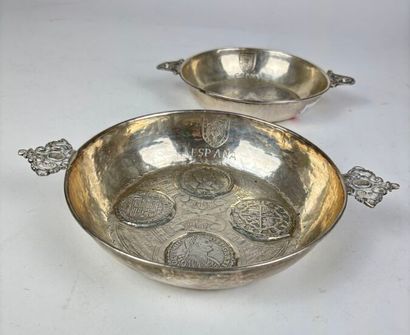 Deux écuelles à oreilles en argent 925 °/°°...