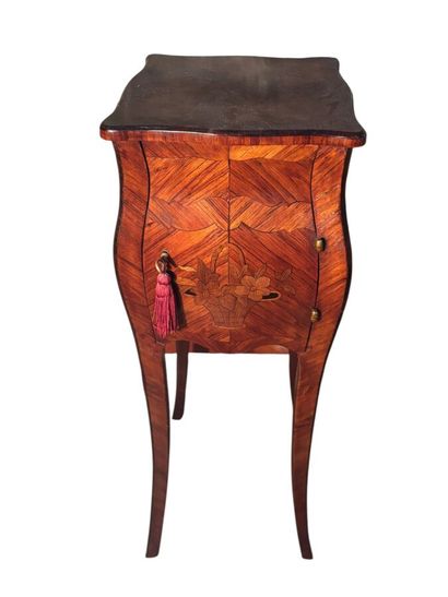 Table chiffonnière inlaid with flower baskets...