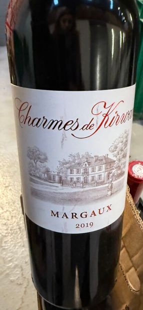 Ensemble de 42 bouteilles de vins rouges...