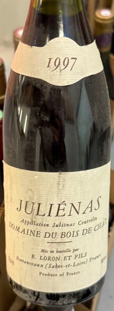 Ensemble de 33 bouteilles de vins rouges...