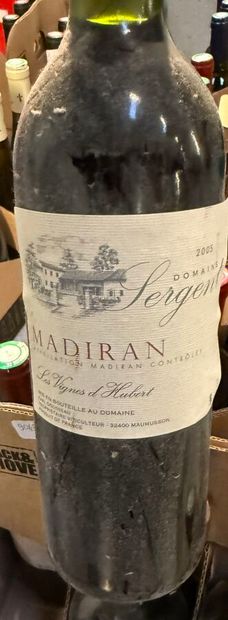 Ensemble de 42 bouteilles de vins rouges...