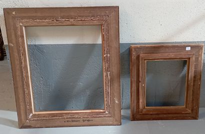 Lot de quatre cadres rectangulaires en bois...