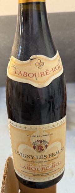 Ensemble de 28 bouteilles de vins rouges...