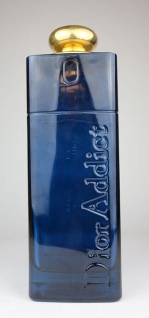 MANNETTE FLACONS DE PARFUM
Important lot...