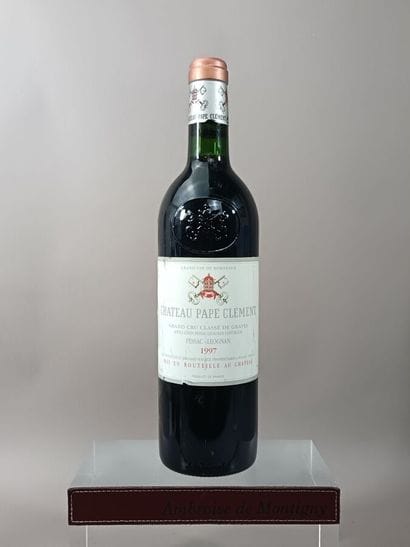 1 Bouteille Château PAPE CLÉMENT 1997 - Pessac...