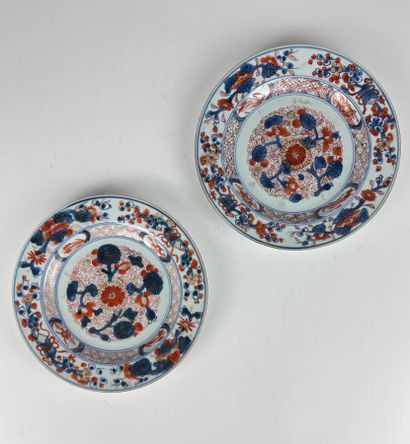 JAPON ou SAMSON
Deux assiettes, deux vases...