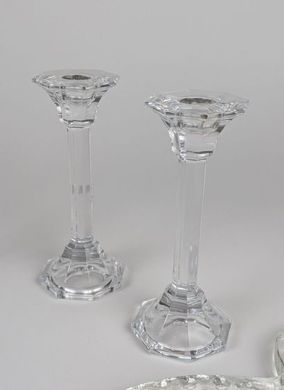 Paire de bougeoirs à pans coupés VILLEROY...