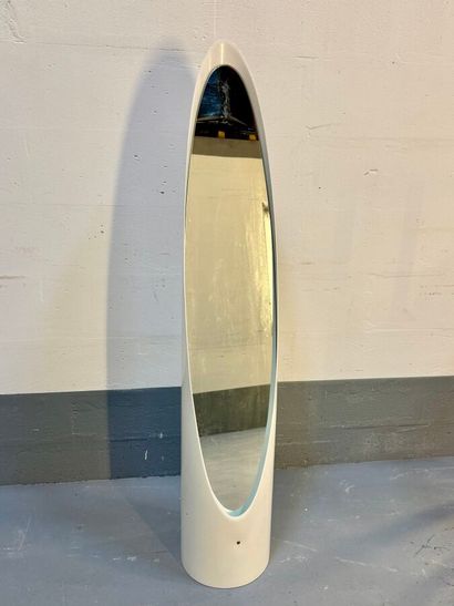 Roger LECAL for CHABRIERES
White lacquered...