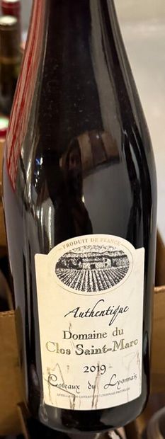 Ensemble de 33 bouteilles de vins rouges...
