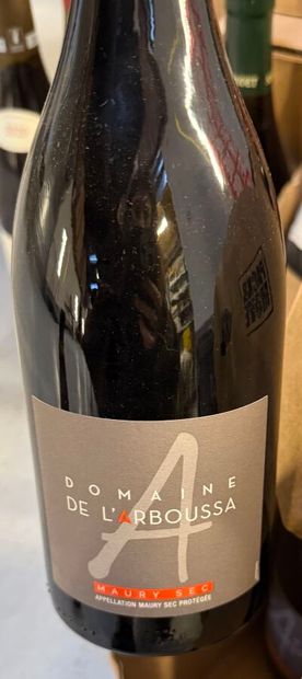 Ensemble de 31 bouteilles de vins rouges...
