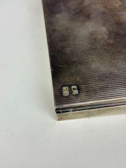 Grande boite à cigarettes en argent 925°/°°...