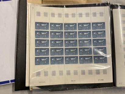 1 Album Faciale - Année 1984 : Timbres de...