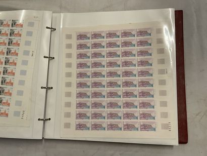 1 Album Faciale - Année 1990 : Timbres de...