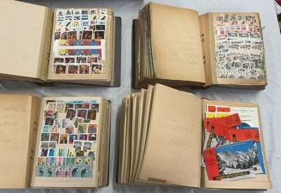 31 Albums Monde : Timbres de toutes périodes,...