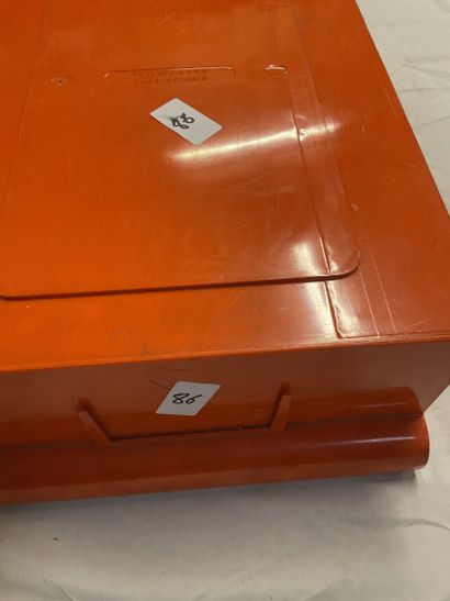 1 Boite Carnets Croix-Rouge : Important multiples...