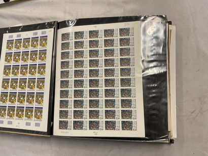 1 Album Faciale - Année 1986 : Timbres de...