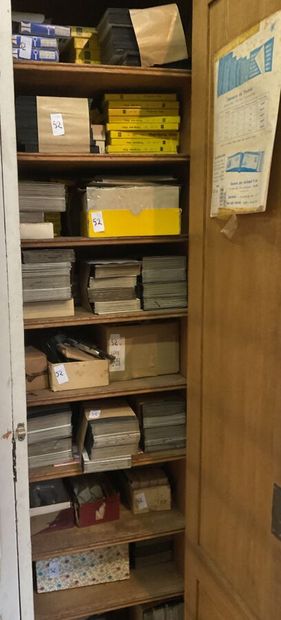 1 Armoire Matériels : Important lot de matériel...