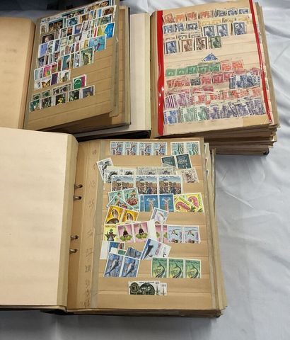 45 albums Colonies Françaises + Europe :...