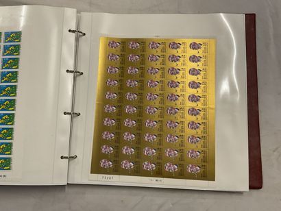 1 Album Faciale - Année 1990 : Timbres de...