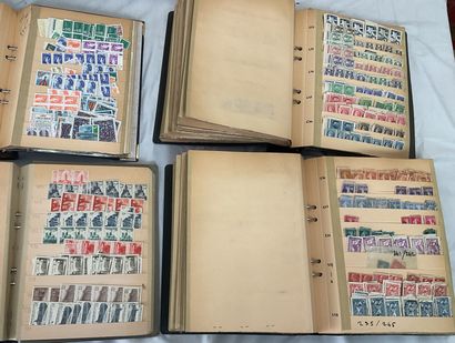 31 Albums Faciale : Important lot de timbres...