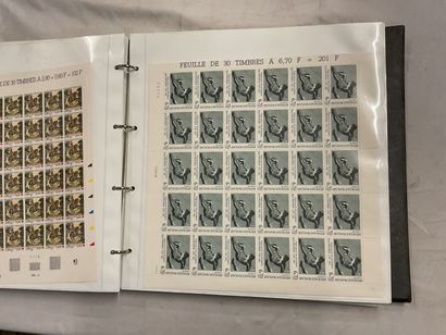 1 Album Faciale - Année 1995 : Timbres de...