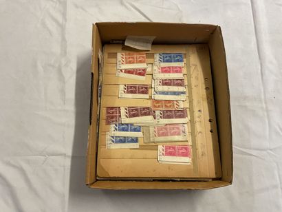 1 Carton Coin datés : Important lot de coins...