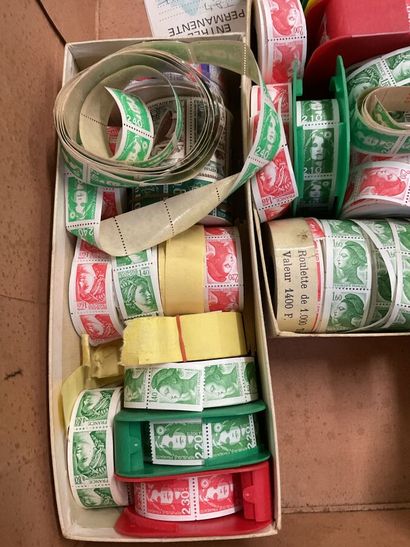 1 Boite Carnets Croix-Rouge : Important multiples...