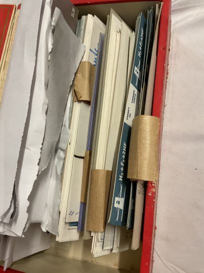 1 Boite Carnets Croix-Rouge : Important multiples...